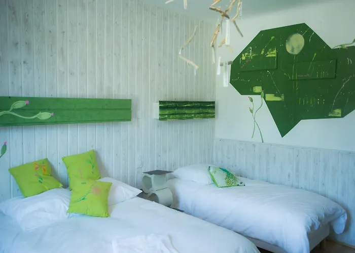 Mamie Jane Hotel