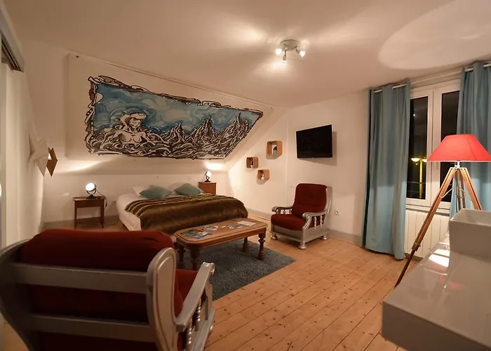 Mamie Jane Hotel 3*